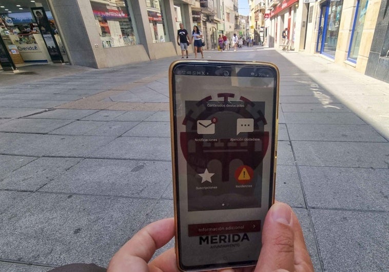 El Consistorio de Mérida recibe 3.789 denuncias ciudadanas sobre desperfectos